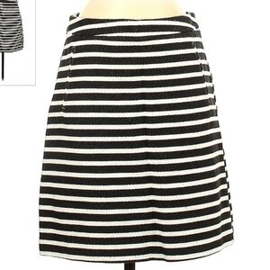 Halogen Black White Striped Skirt Zip Back Faux Pockets Women's 2 Woven Knit EUC